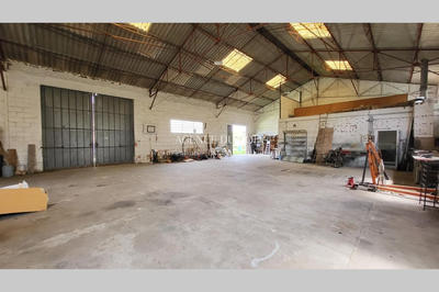Local commercial - 368 m²