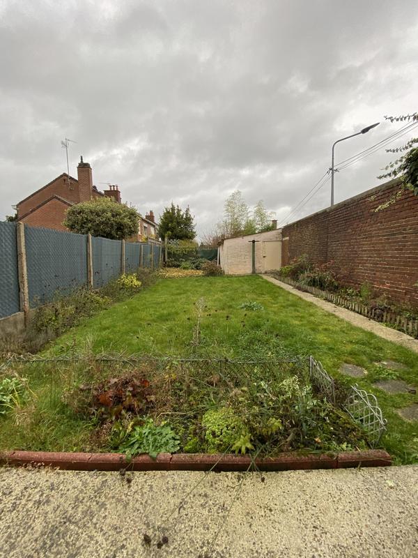 Maison traditionnelle - 94 m² - 5 pièces