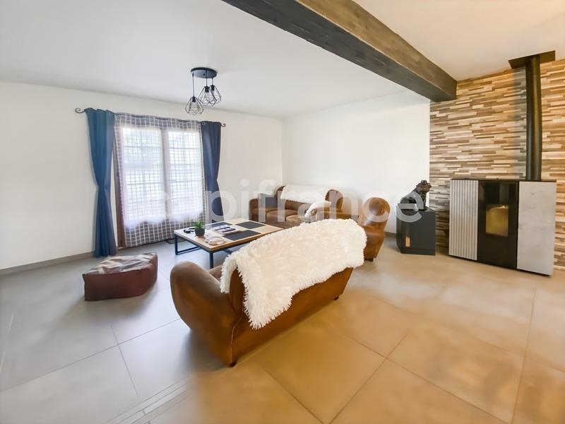 Maison - 171 m² - 8 pièces