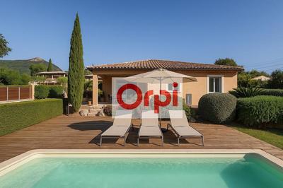 Villa - 100 m² - 4 pièces