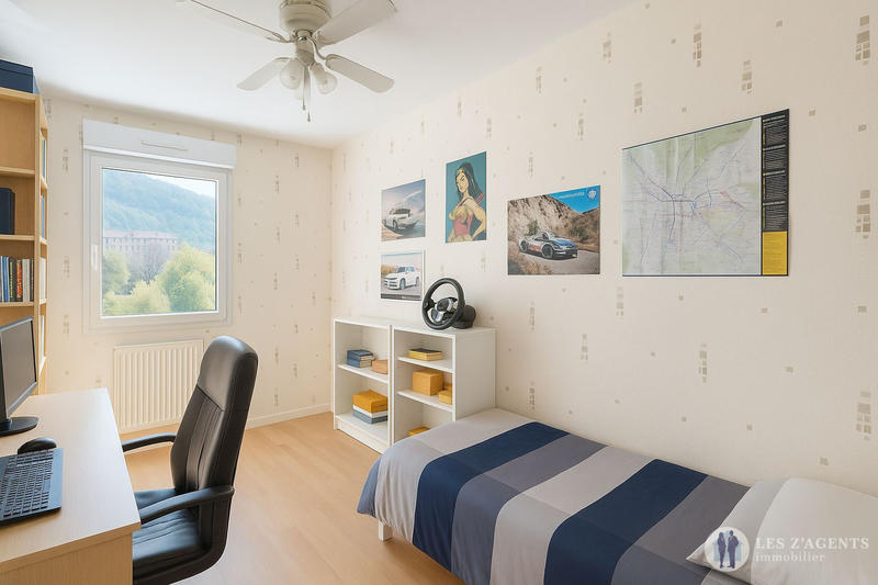 Appartement - 82 m² - 4 pièces