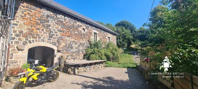 Maison en pierre - 221 m² - 9 pièces