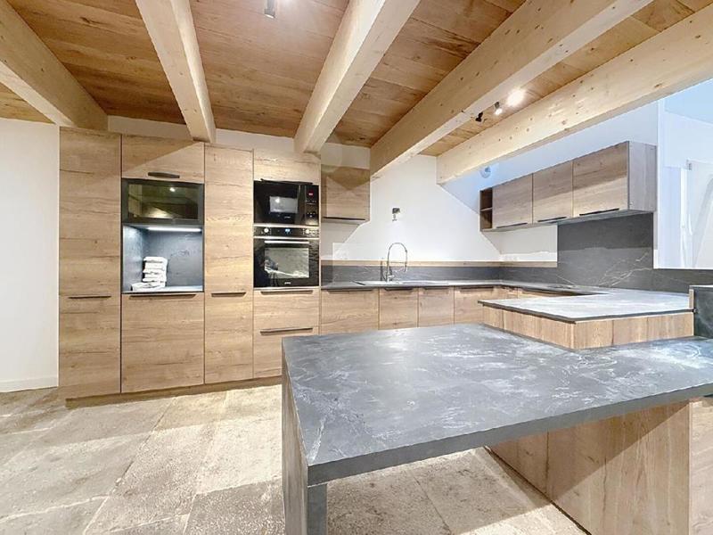 Maison - 200 m² - 5 pièces