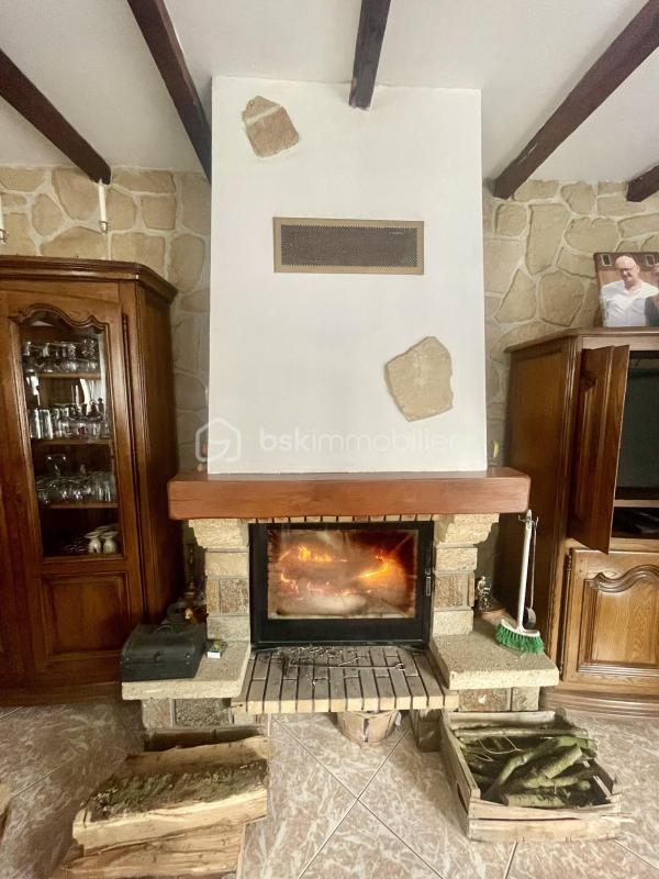 Maison - 181 m² - 6 pièces