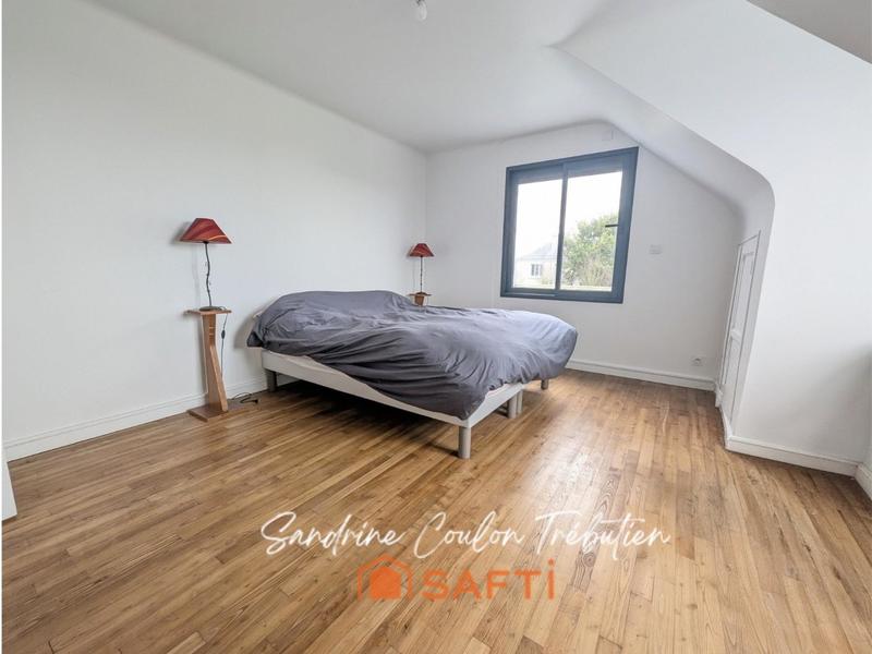 Maison - 199 m² - 7 pièces