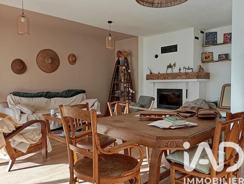 Maison - 104 m² - 4 pièces