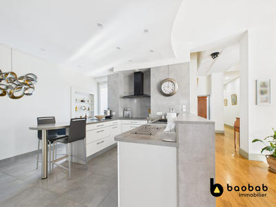 Appartement - 123 m² - 3 pièces