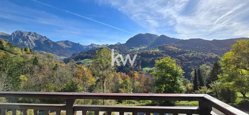 Châlet - 254 m² - 7 pièces