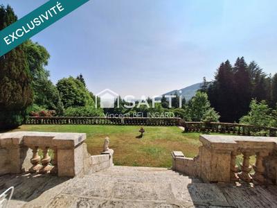 Château - 900 m² - 28 pièces