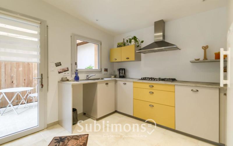 Maison - 80 m² - 2 pièces
