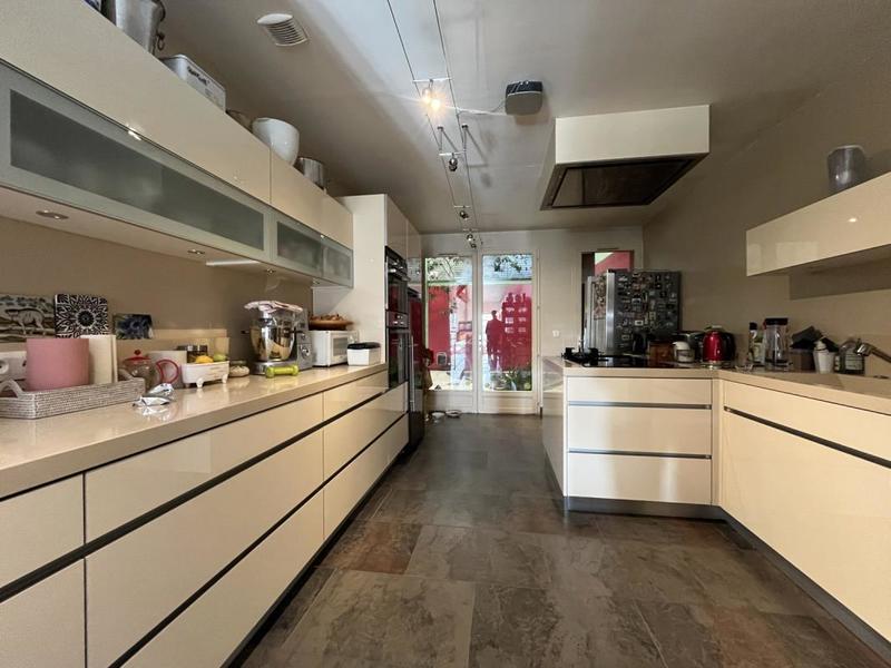 Maison - 159 m² - 5 pièces