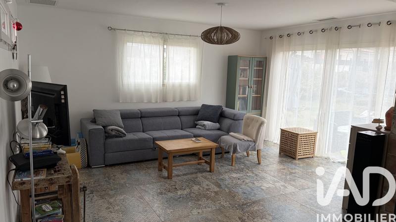 Maison - 127 m² - 5 pièces