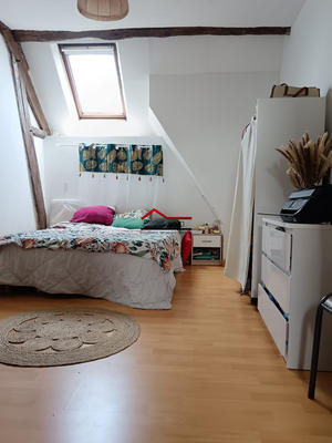 Maison - 99 m² - 4 pièces