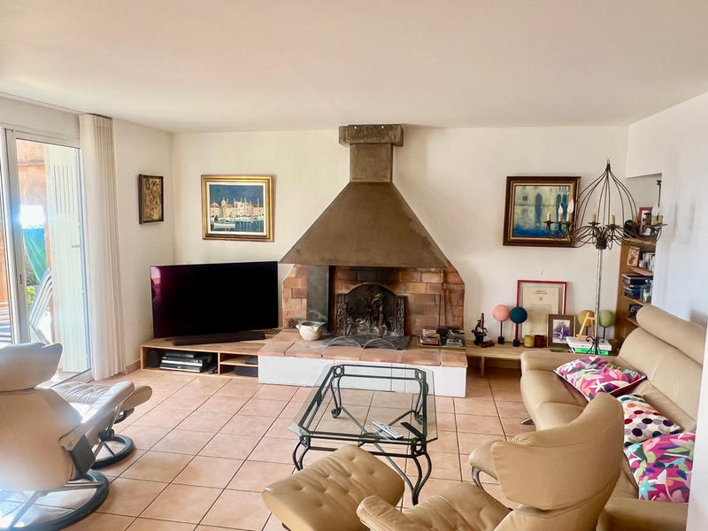 Maison - 200 m² - 6 pièces