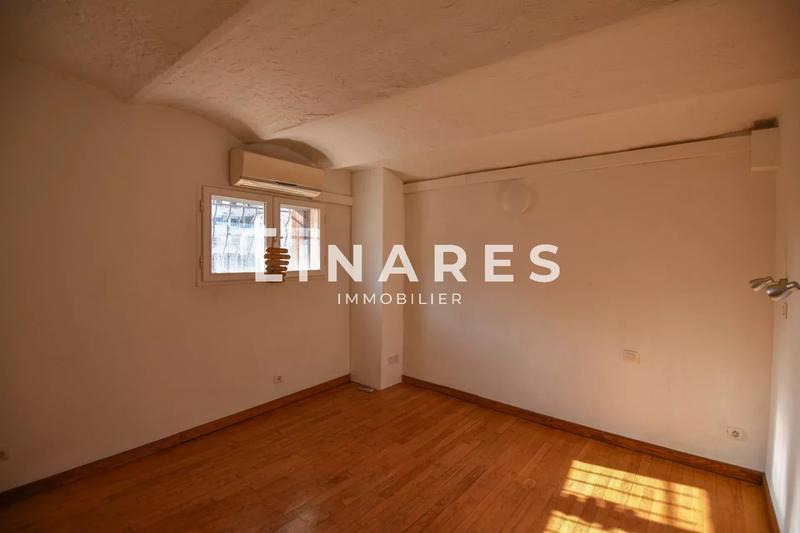 Appartement - 86 m² - 4 pièces