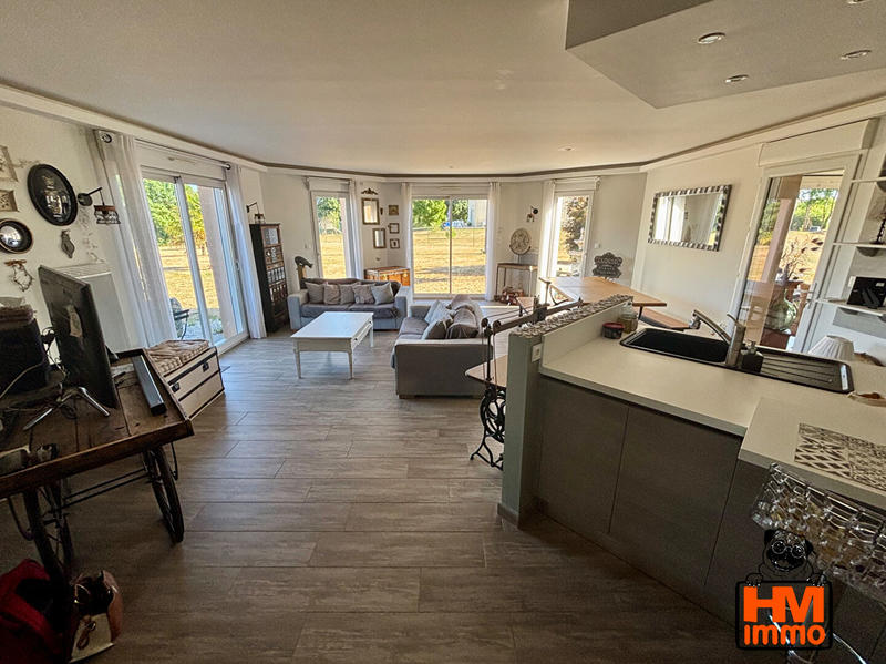 Maison - 150 m² - 6 pièces