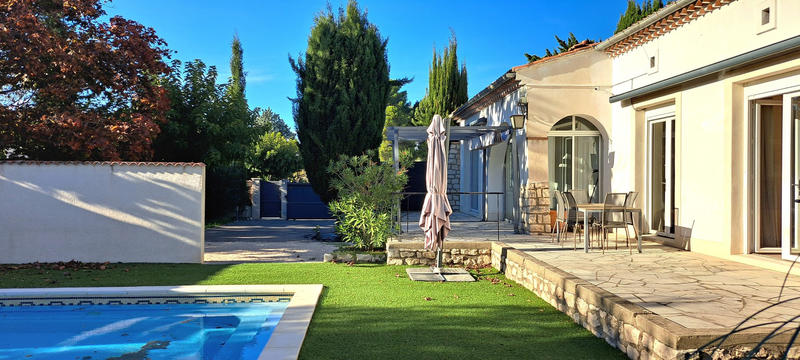 Maison - 140 m² - 5 pièces