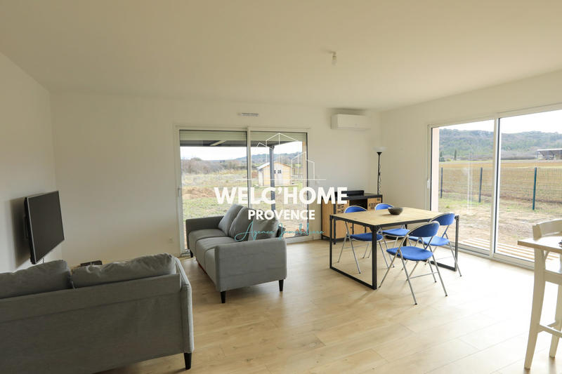 Villa - 100 m² - 5 pièces