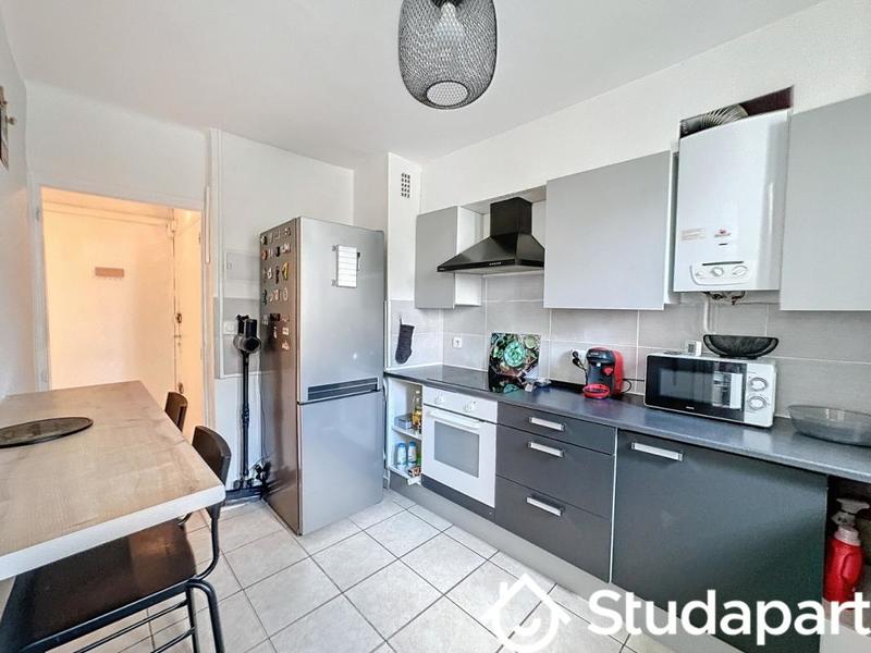 Chambre - 10 m² - 1 pièce