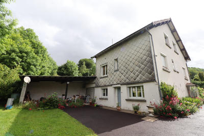 Maison - 158 m² - 10 pièces