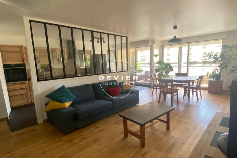 Appartement - 86 m² - 3 pièces