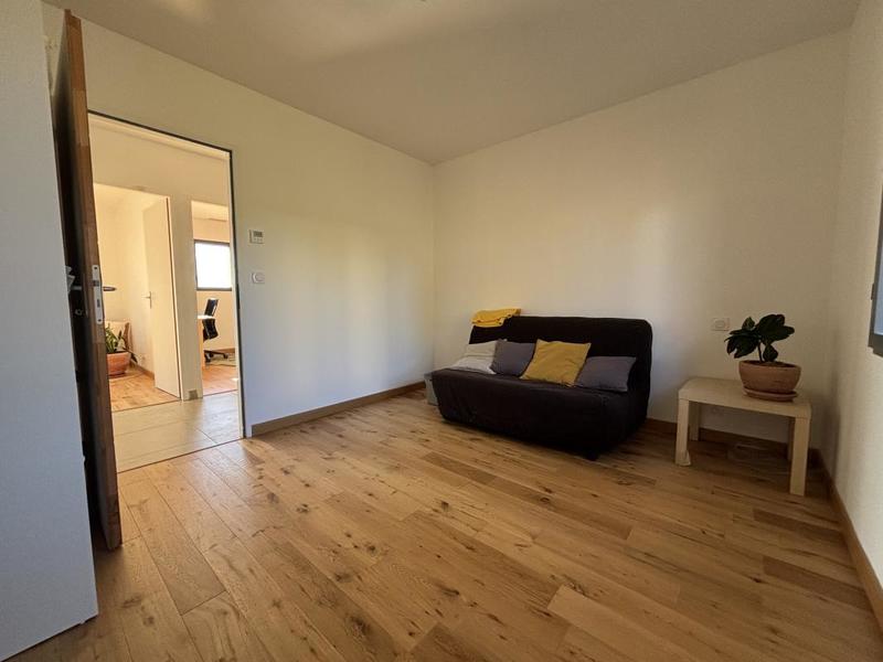 Maison - 102 m² - 4 pièces