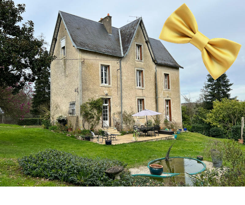 Propriété - 410 m² - 12 pièces