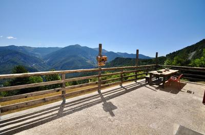 Maison - 180 m² - 6 pièces