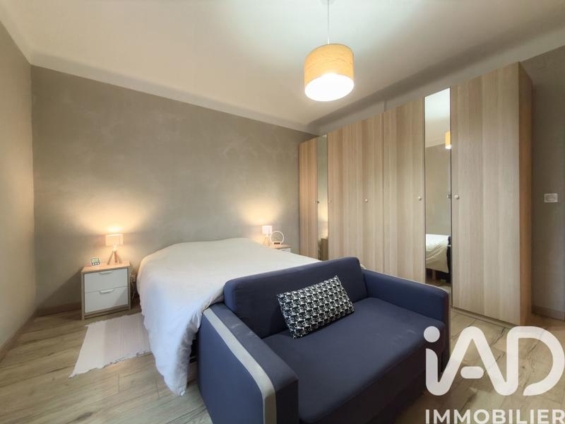 Appartement - 93 m² - 4 pièces