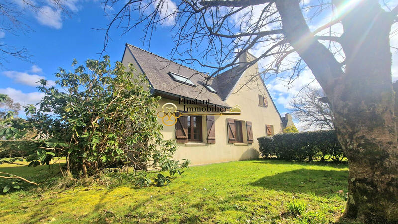 Maison - 164 m² - 8 pièces