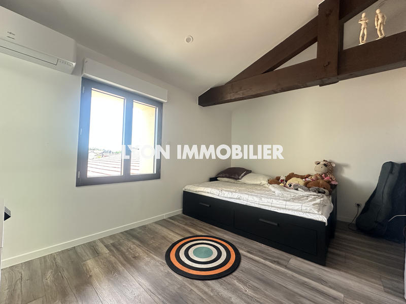 Maison - 208 m² - 5 pièces