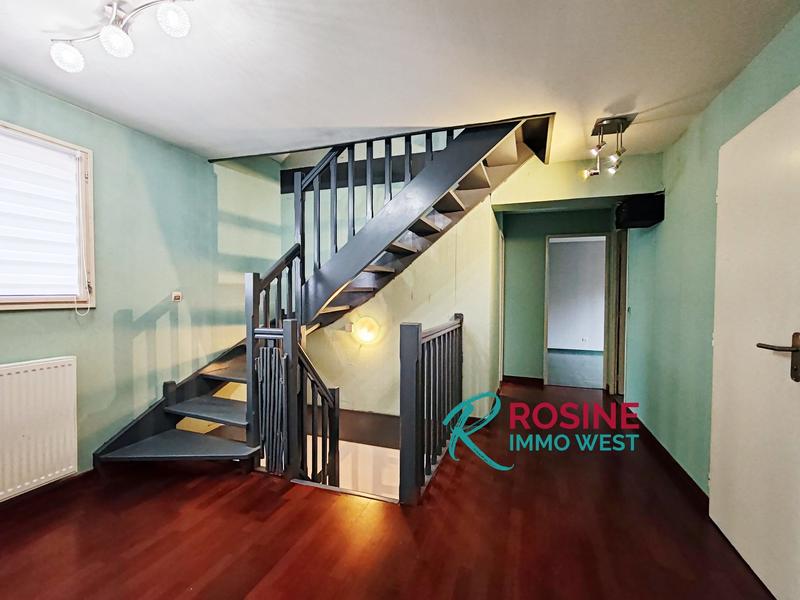 Maison - 163 m² - 7 pièces