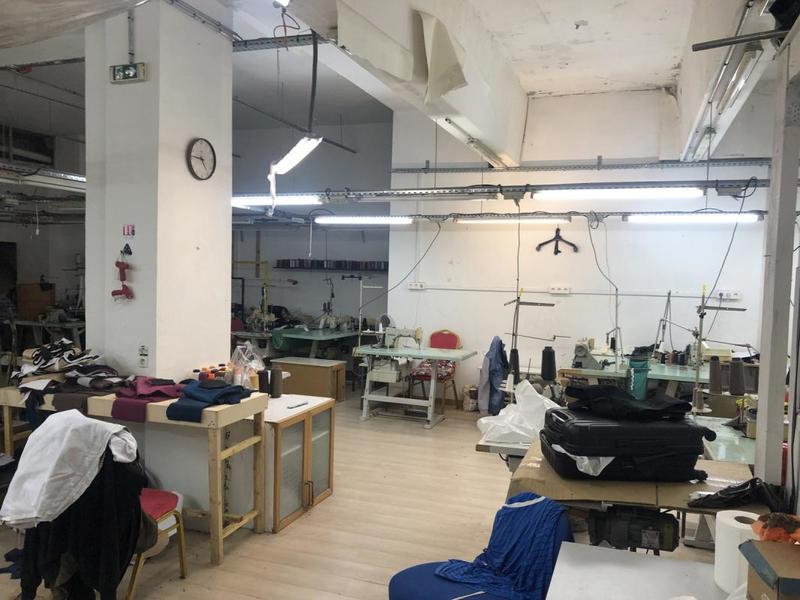 Local commercial - 141 m²