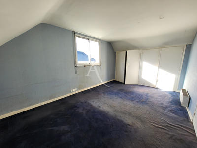 Maison - 189 m² - 9 pièces