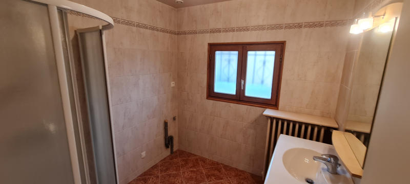 Maison - 159 m² - 9 pièces