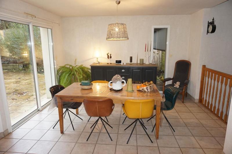 Maison - 130 m² - 7 pièces
