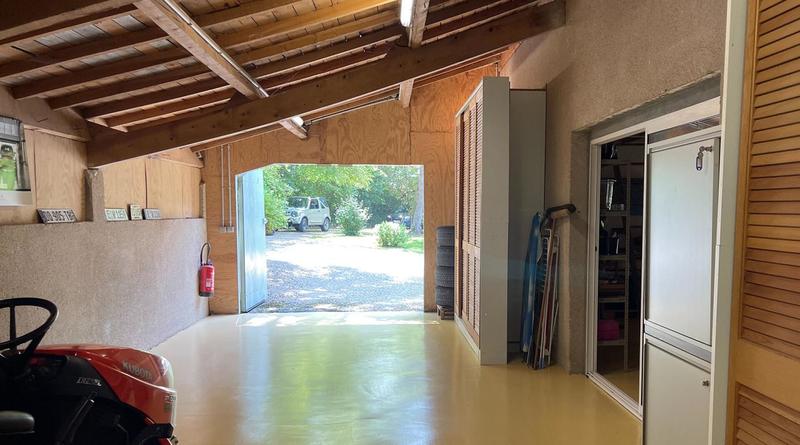 Maison - 260 m² - 7 pièces