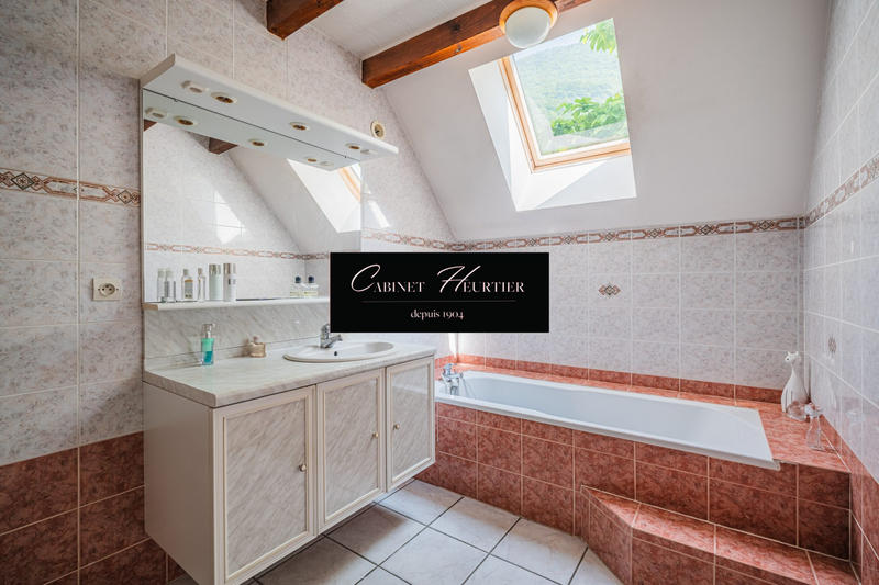 Villa - 120 m² - 5 pièces