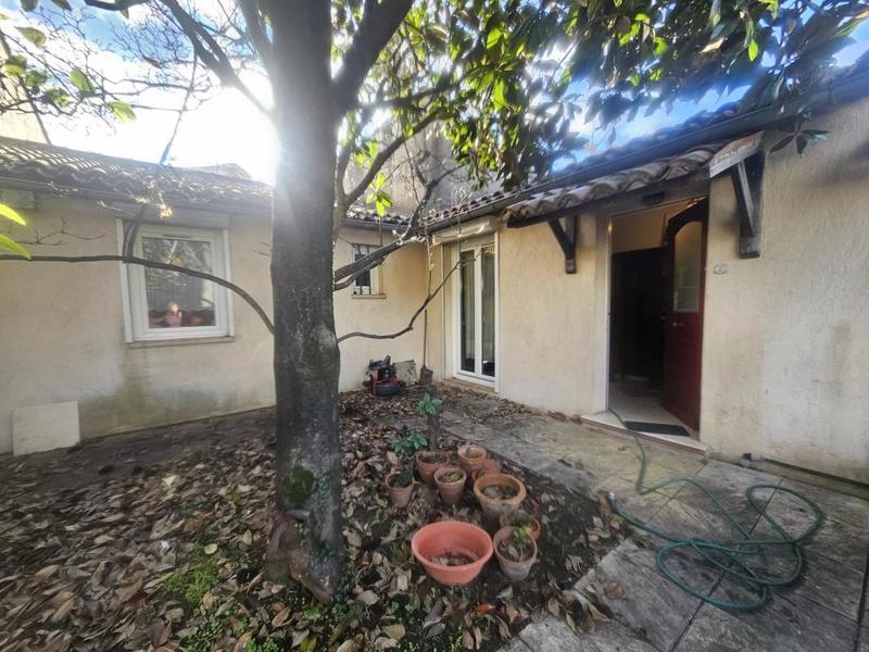 Appartement - 107 m² - 6 pièces