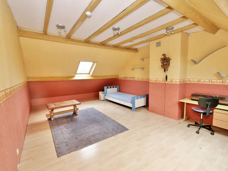 Maison - 157 m² - 6 pièces