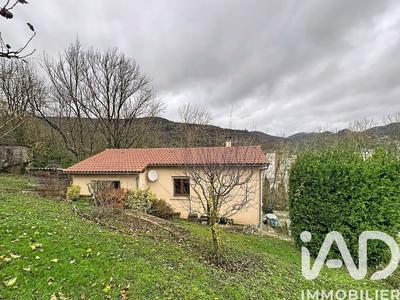 Maison - 126 m² - 5 pièces