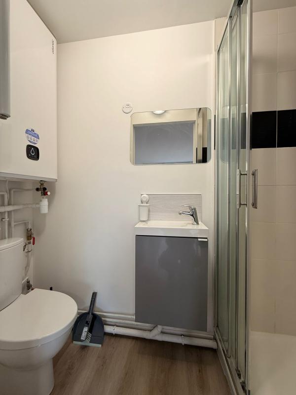 Studio - 21 m² - 1 pièce