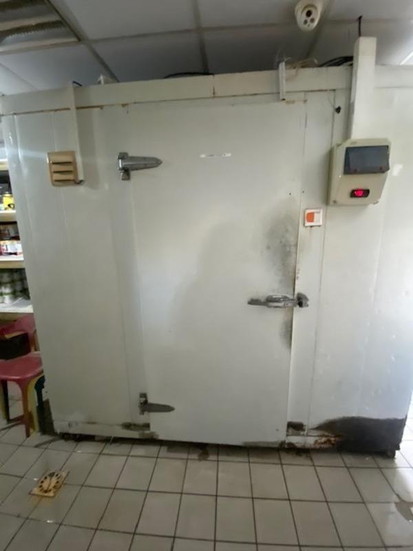 Fonds de commerce - 800 m²