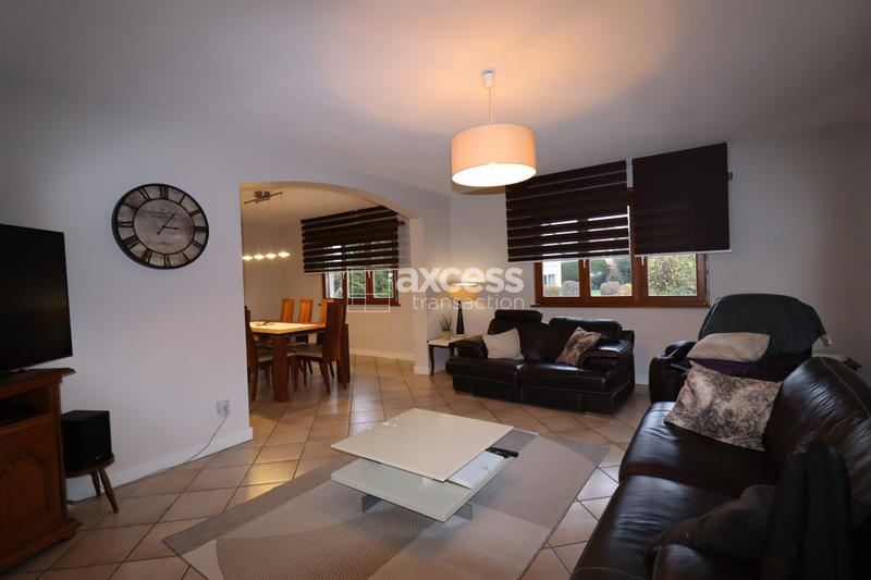 Maison - 138 m² - 5 pièces