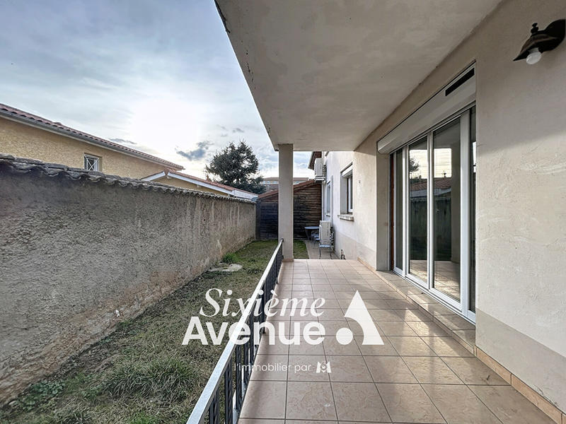 Appartement - 90 m² - 4 pièces