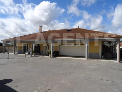 Pavillon - 133 m² - 4 pièces