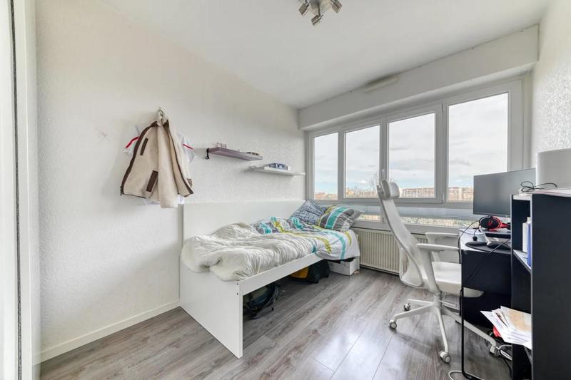 Appartement - 76 m² - 4 pièces