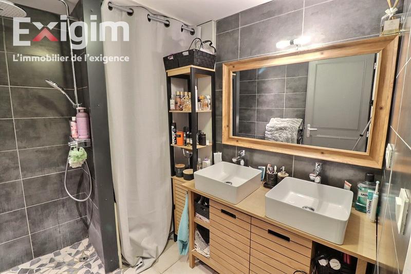 Appartement - 86 m² - 4 pièces