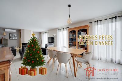 Maison - 128 m² - 6 pièces