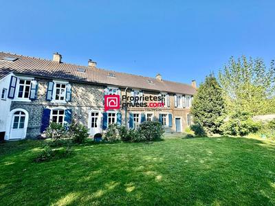 Maison - 271 m² - 10 pièces